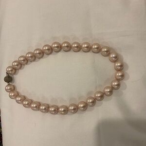 Necklace pearls